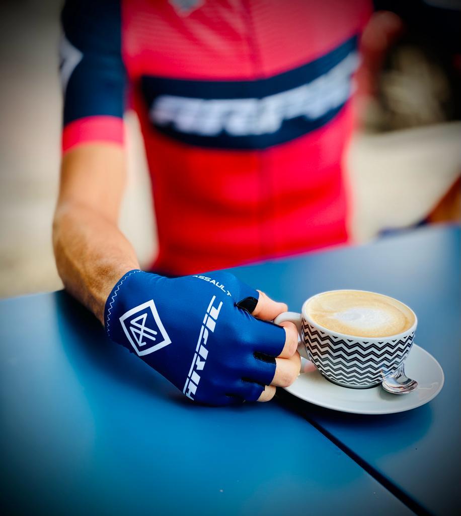 GUANTES