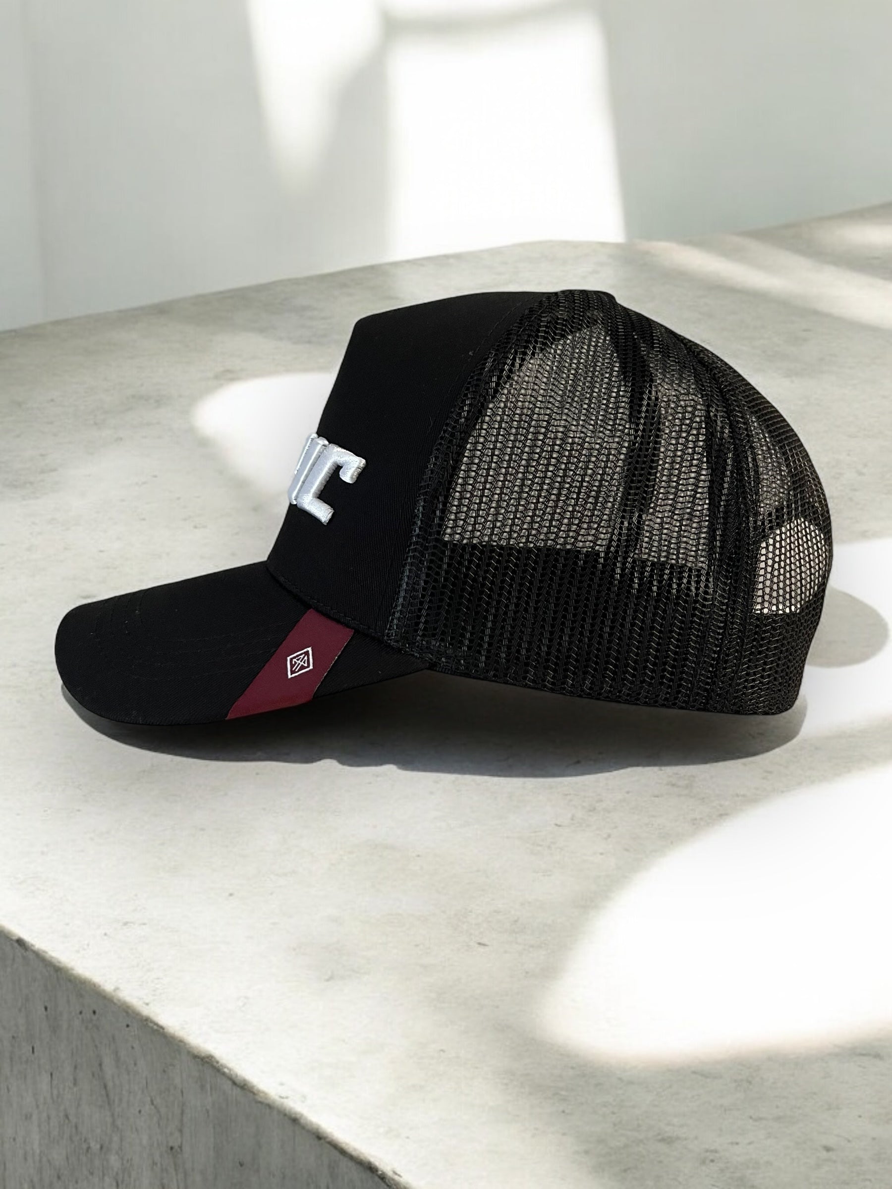 Gorra Trucker | NEGRO/BLANCO